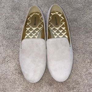 womens tan birdies shoes!